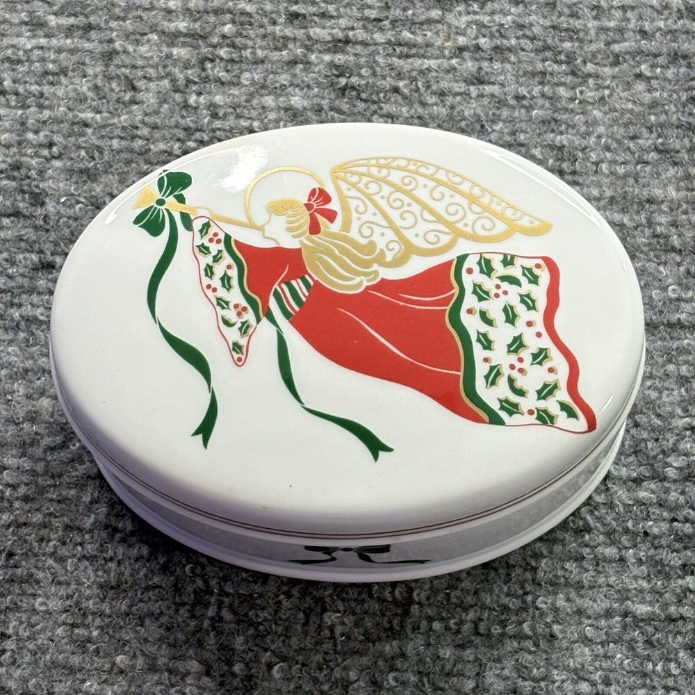 Vintage Christopher Stuart Angel Song Y1511 Trinket Box Bone China Christmas 90s